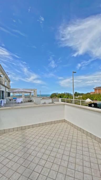 Atabey Appartamento Sul Mare Focene Exterior foto